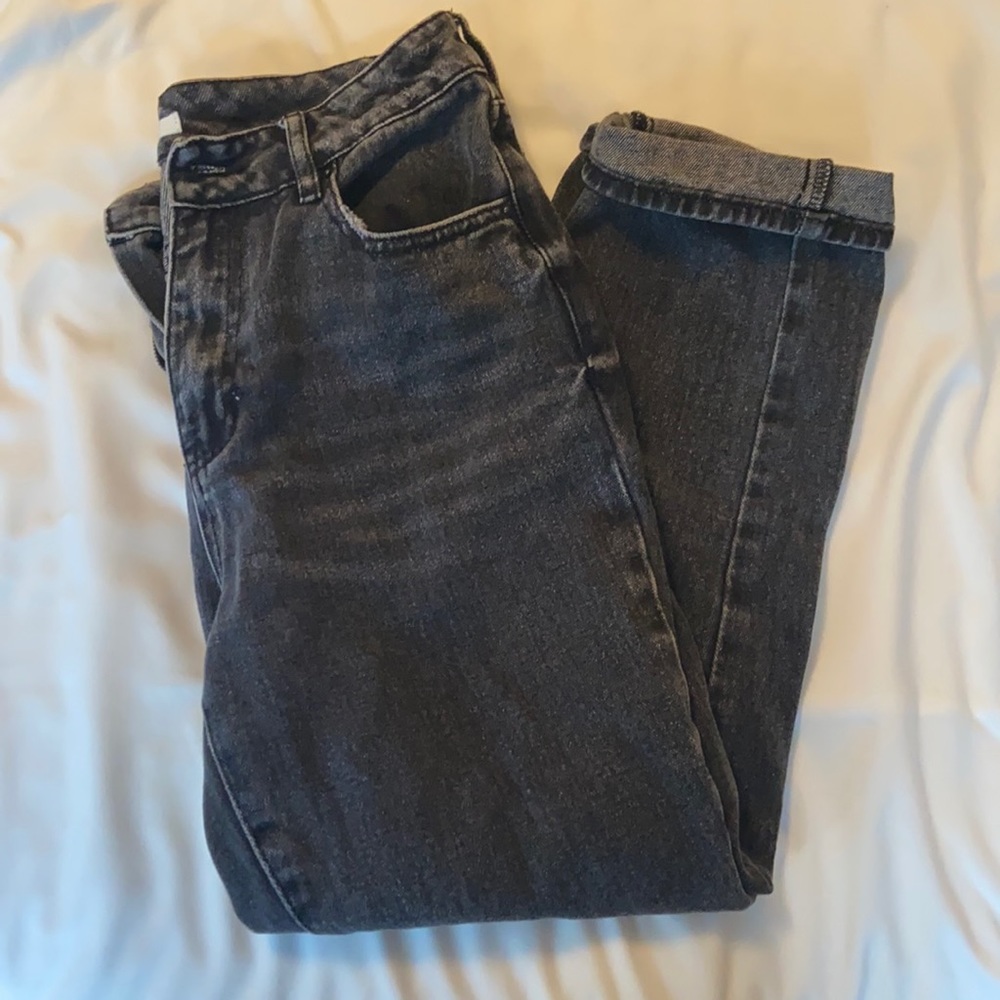 High waisted black mom jeans.